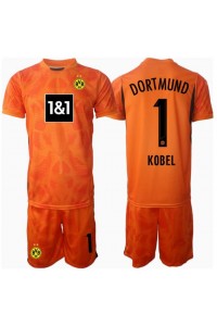 Borussia Dortmund Gregor Kobel #1 Keeper Babyklær Tredje Fotballdrakt til barn 2024-25 Korte ermer (+ Korte bukser)